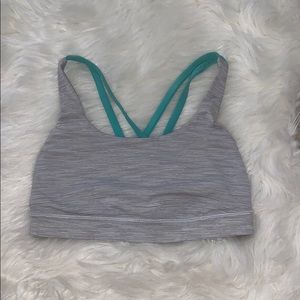 lululemon sports bra